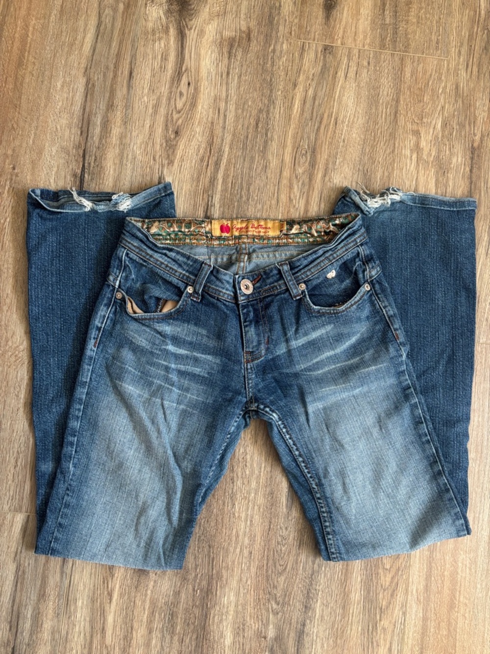 Y2K Apple Bottom Low Rise Straight Jeans